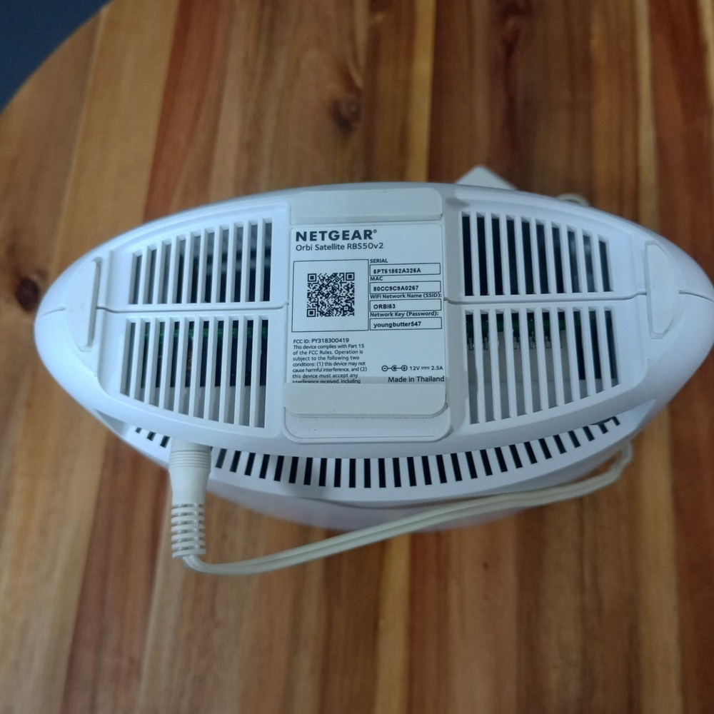NETGEAR Orbi RBS50V2 Satellite for AC3000 Mesh WiFi System (Router Not Included) - Picture 6 of 8